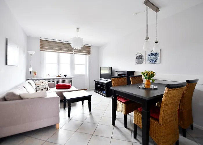 Haus Windhuug 4 * Utersum